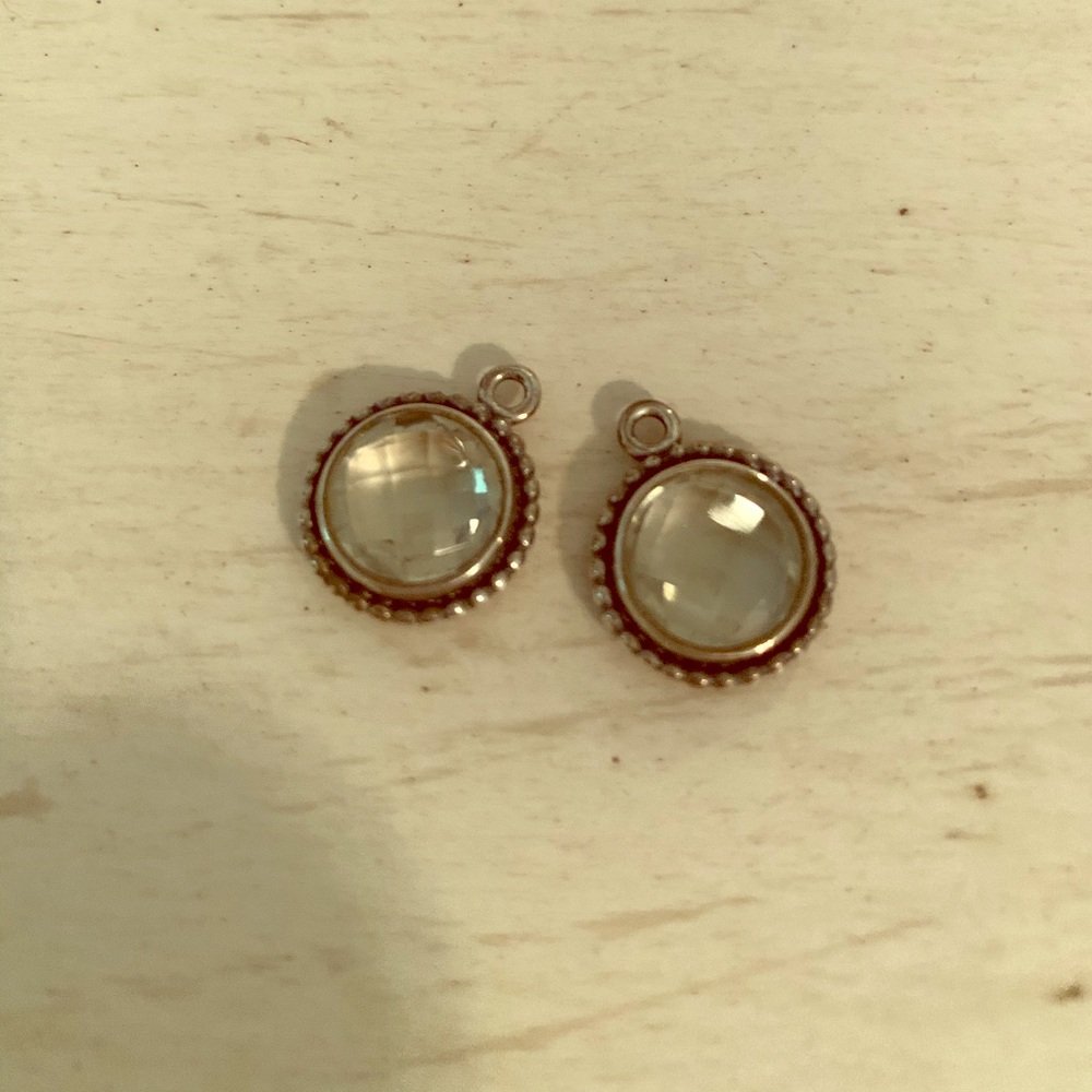 Pandora Brilliant Elegance green stone earrings